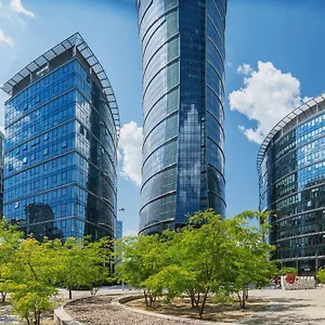 P&o Plac Europejski Апартаменты