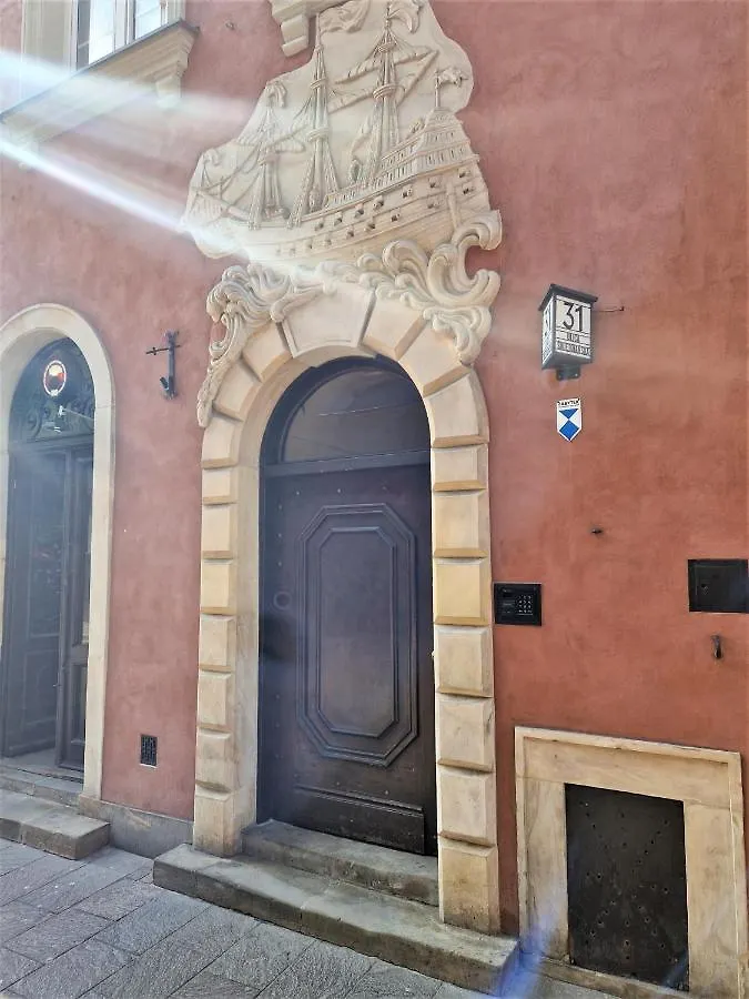 Guest house J&W Apartments Swietojanska Rooms Warsaw